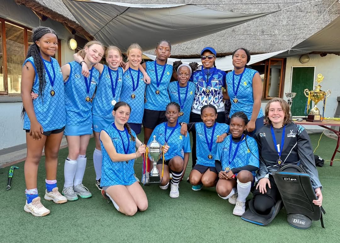 Field Hockey Action 10